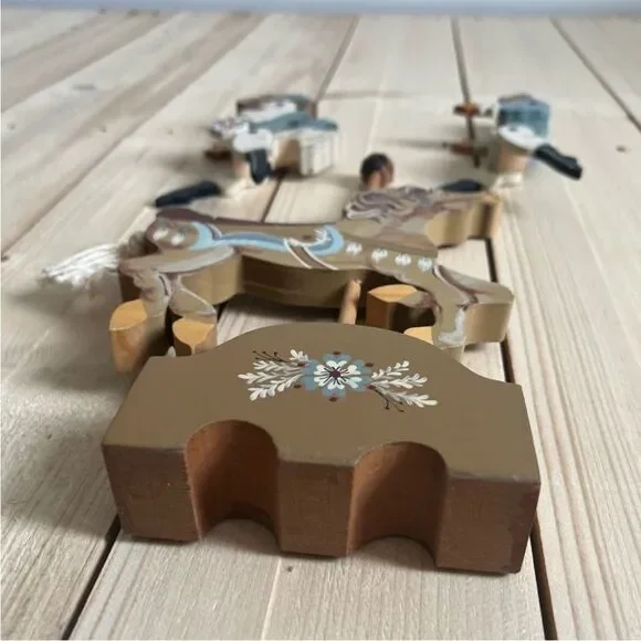 Vintage Signed Folk Art Hand Painted Carved Wooden Carousel Horse Jig Saw Puzzle - Picture 6 of 12